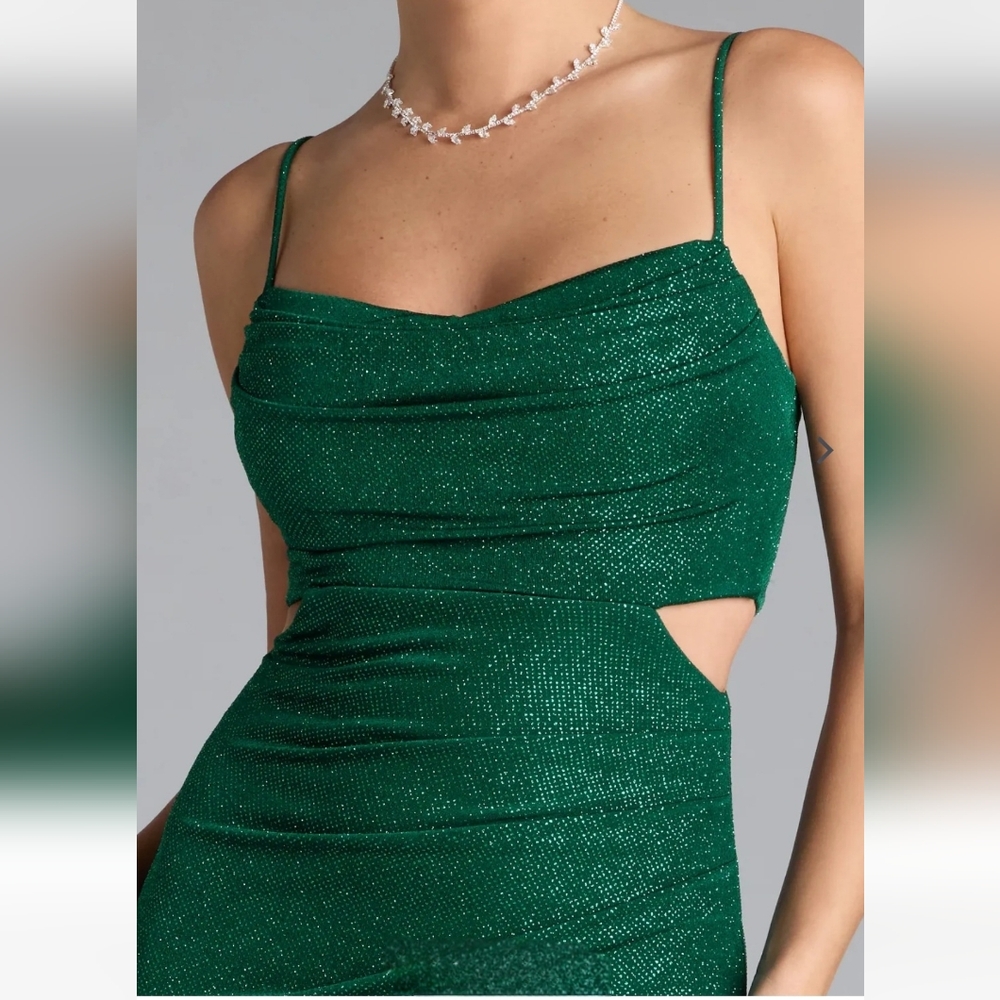 Elliana Cutout Slit Glitter Formal Dress - Picture 3 of 6